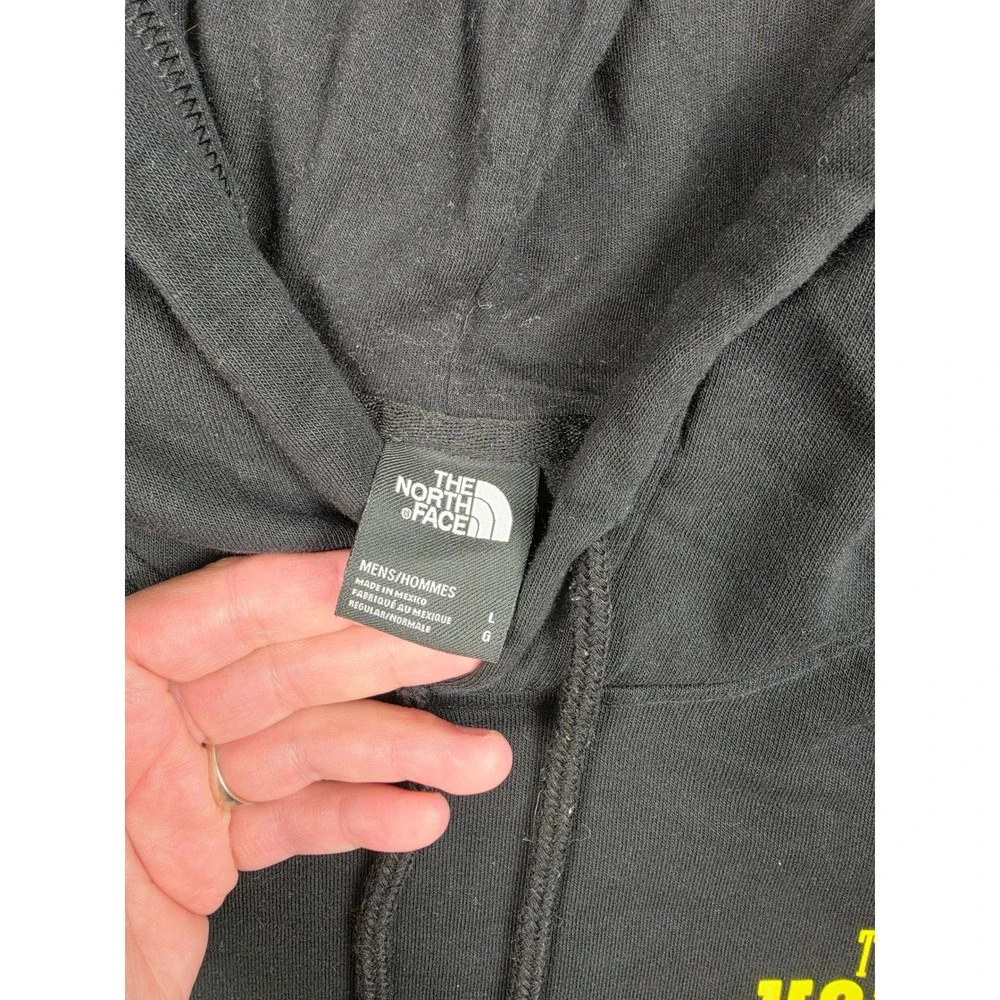 The North Face Hoodie Mens Large Black Never Stop Exploring Graphic Sweatshirt